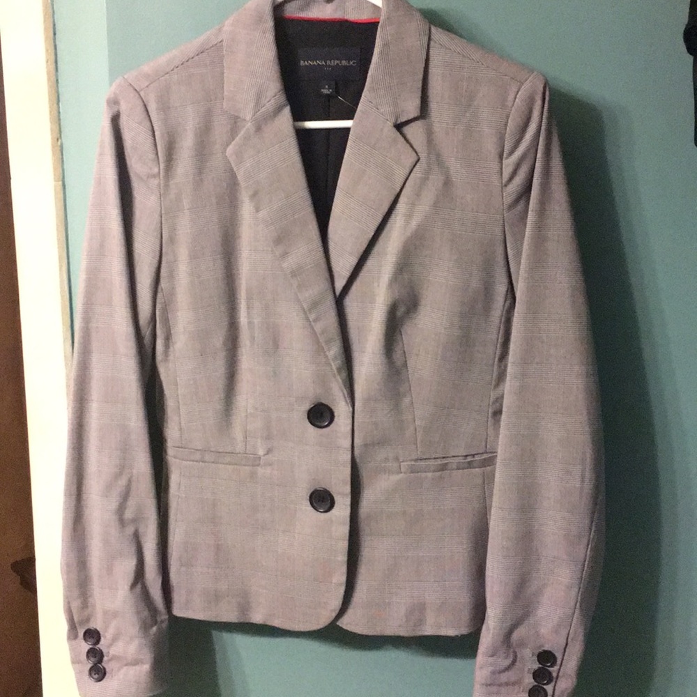 Brand New Banana Republic plaid blazer size 4
